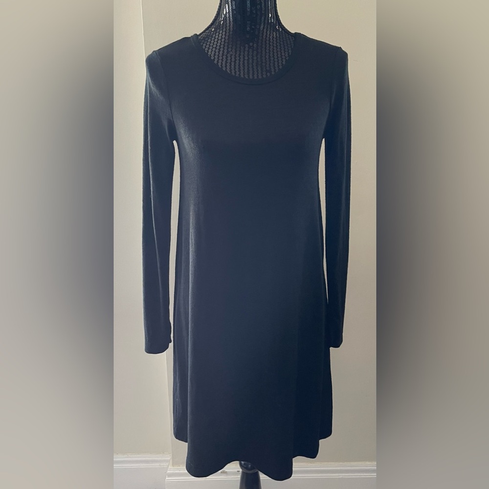 Black Long Sleeve Swing Dress Size XS